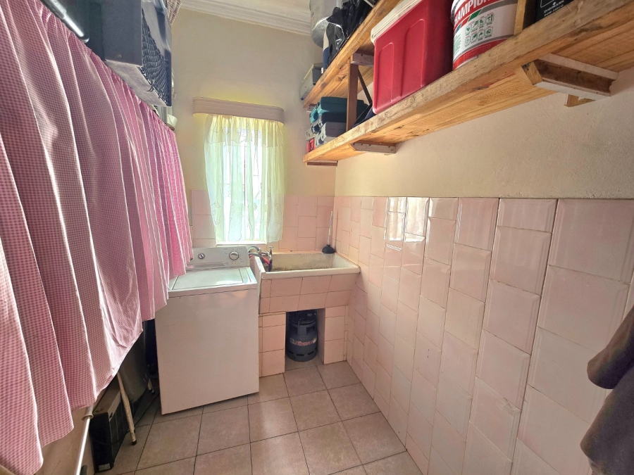 5 Bedroom Property for Sale in Bethlehem Free State